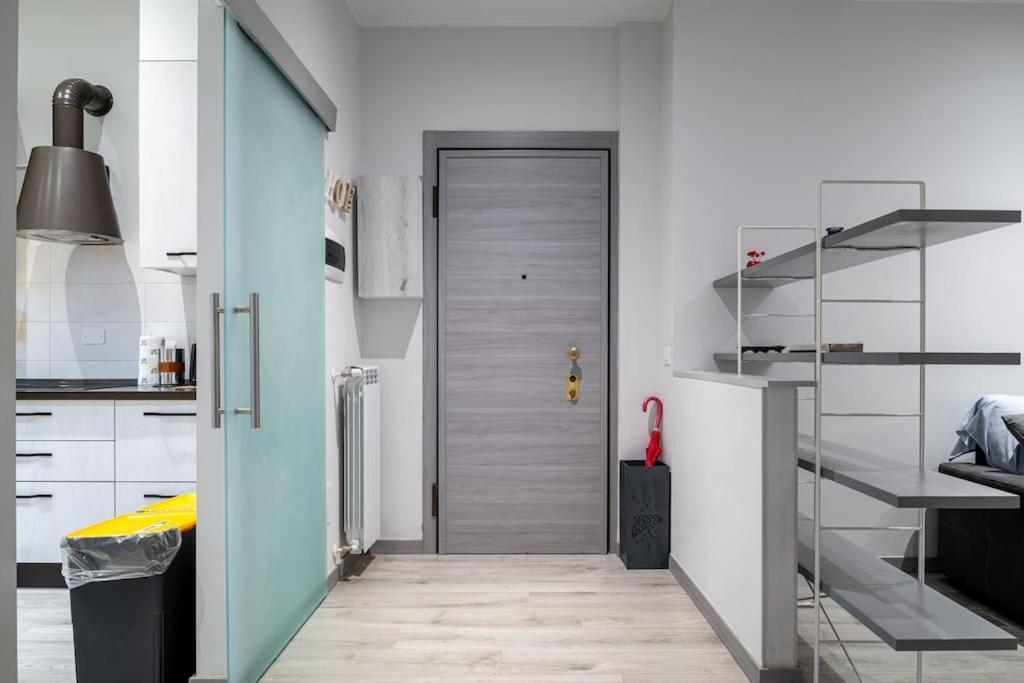 Appartamento Lussuoso Lodi Exterior foto